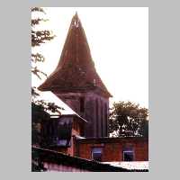 105-1116 Der Tapiauer Kirchturm 1988.jpg